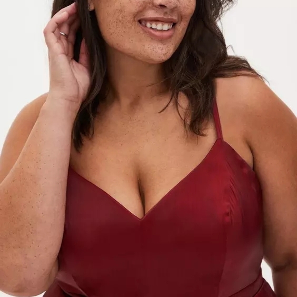 Torrid NWT Mini Satin Dress In Burgundy Red- Size 22 - Picture 2 of 10
